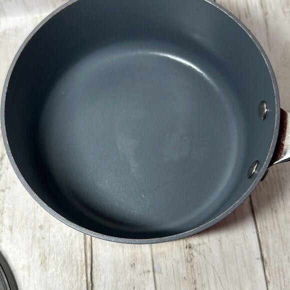 Vintage Fiestaware Red Enameled Saucepot Saucepan with Lid - Picture 5 of 7